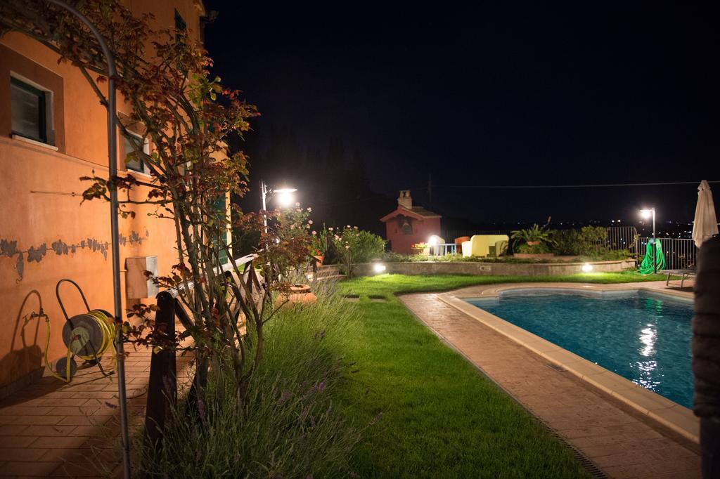 Villa Poggio Montali Monte Roberto Exterior foto