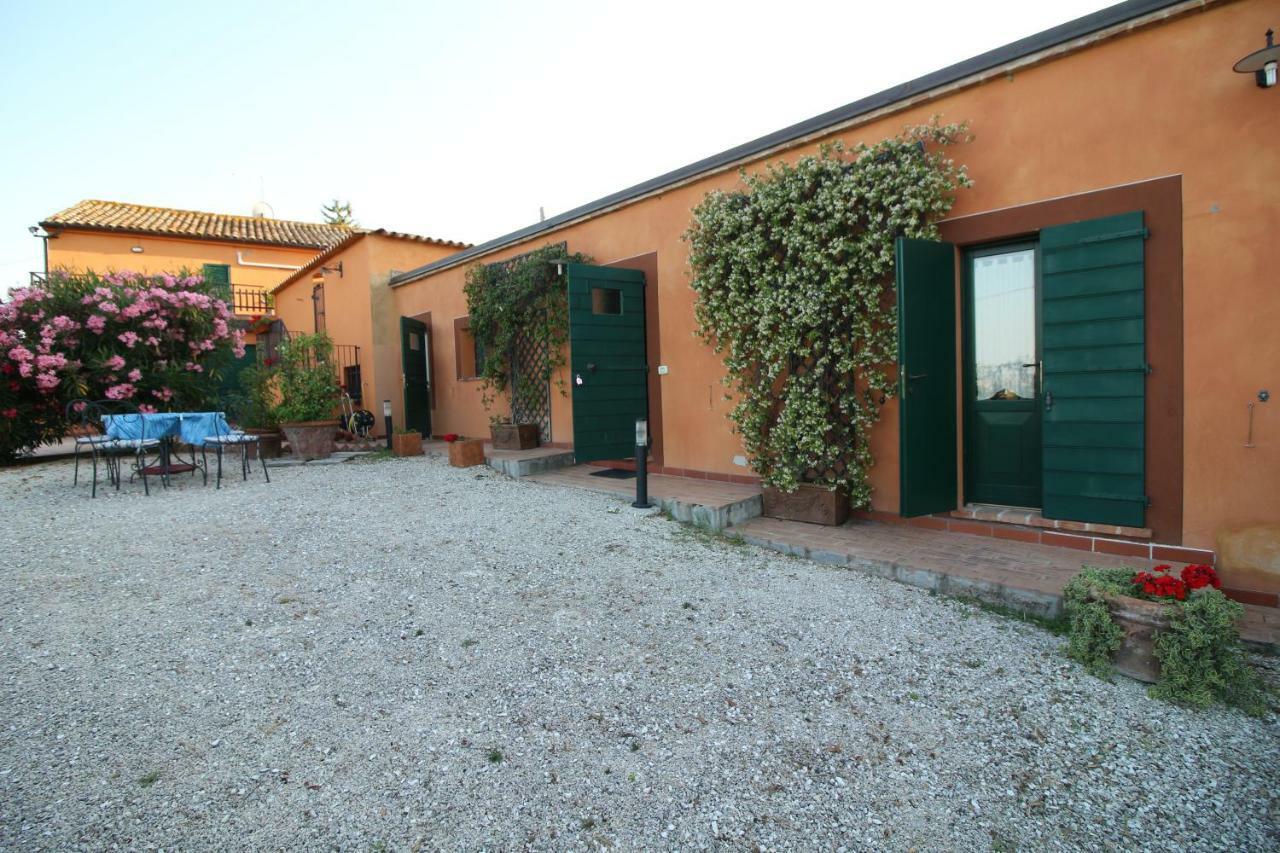 Villa Poggio Montali Monte Roberto Exterior foto